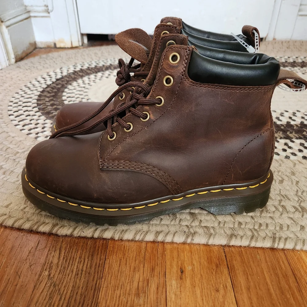 Dr. Martens 939 Ben Boot - Picture 1 of 10